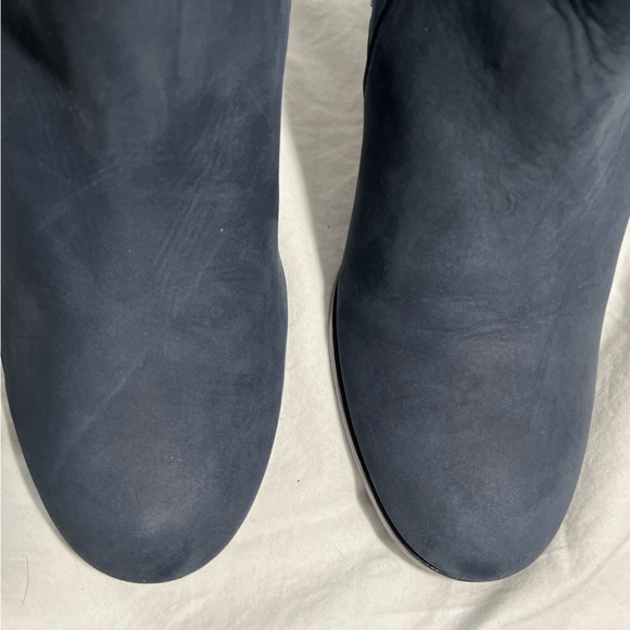 Cole Haan Cassidy Block Heel Bootie Blue Nubuck Leather Ankle Boot Size 8.5 Zip - Picture 4 of 7